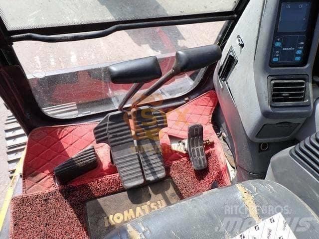 Komatsu PC 78 US Vidēja lieluma ekskavatori 7 t - 12 t