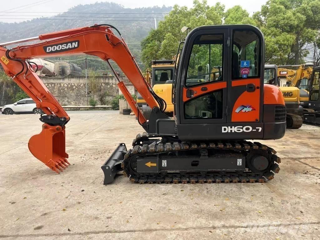 Doosan DH 60-7 Mini ekskavatori < 7 t