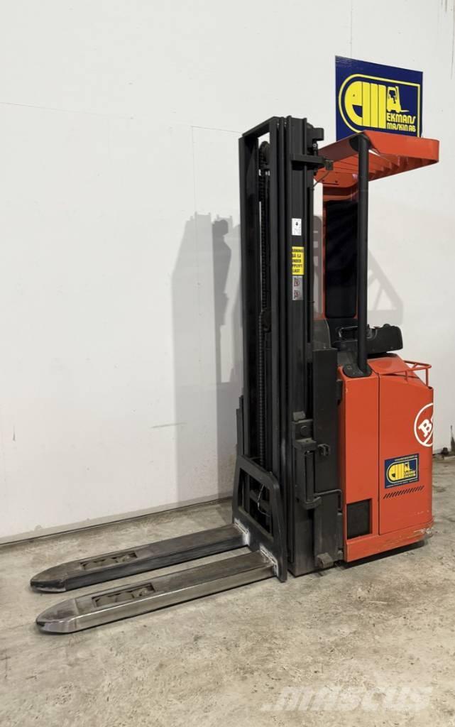 BT truck SPS 135L Pašgājēji krautnētāji