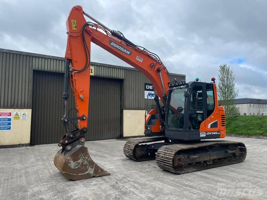 Doosan DX 140 LCR Kāpurķēžu ekskavatori