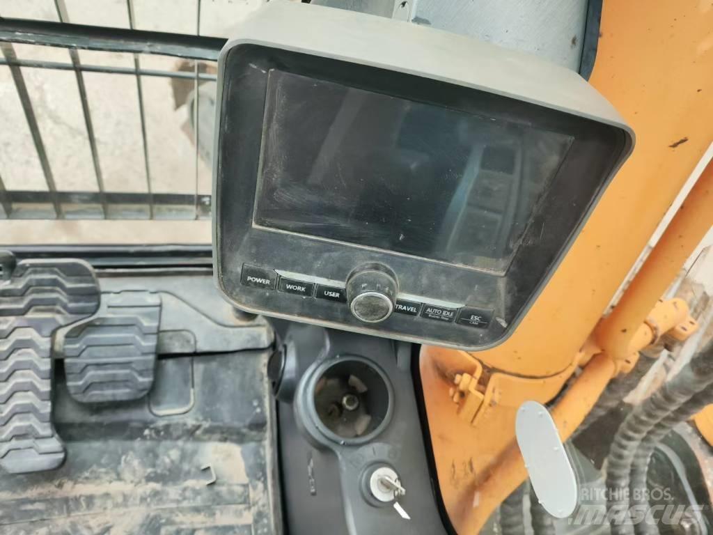 Hyundai 330LC-9S Kāpurķēžu ekskavatori