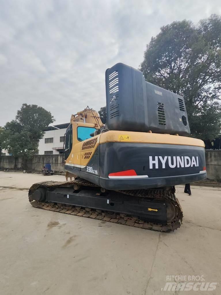 Hyundai 330LC-9S Kāpurķēžu ekskavatori