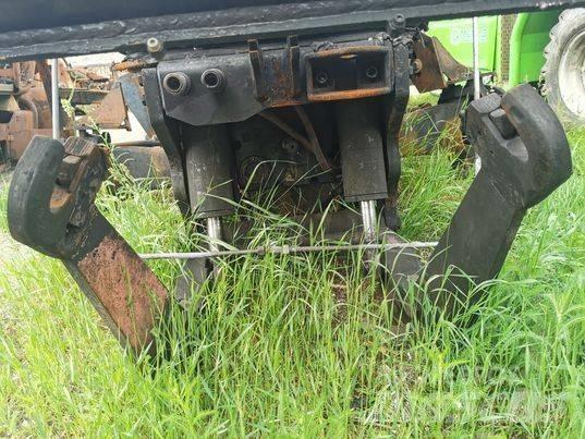 Valtra T 151 WOM Strēles un kausi