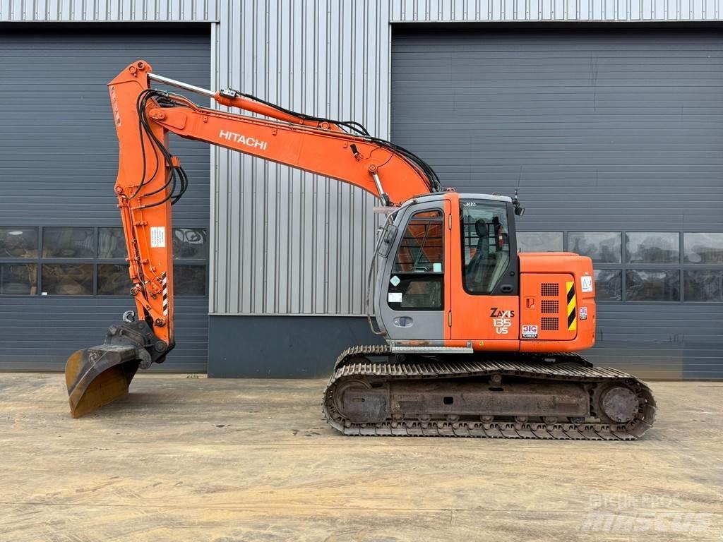 Hitachi ZX135US Īpašie ekskavatori
