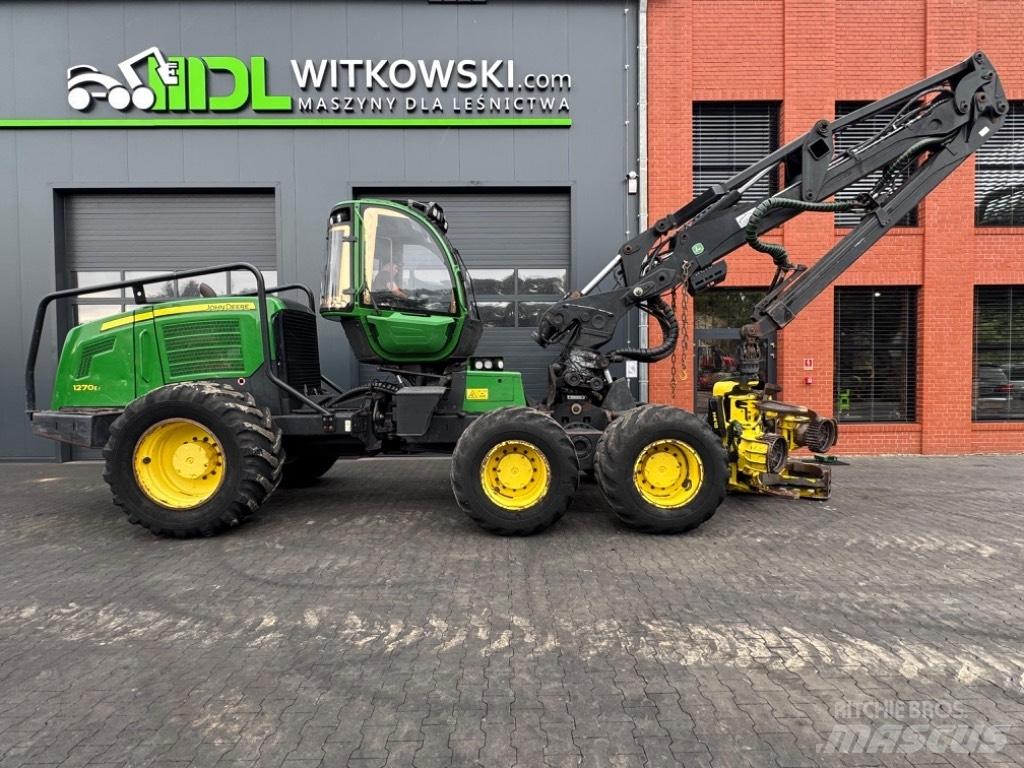 John Deere 1270 E Harvesteri