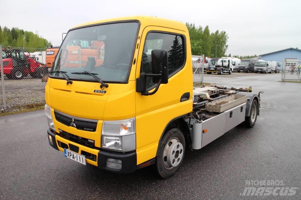 Fuso Canter 3.0 Treileri ar āķi