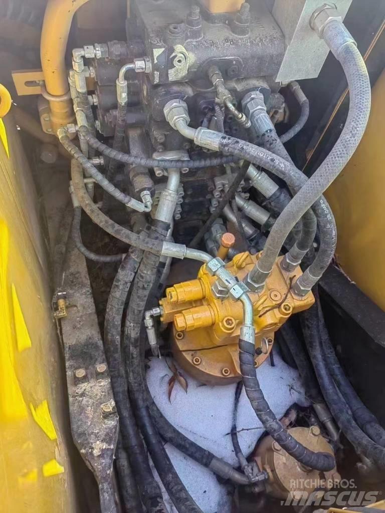 Sany SY 125 C Kāpurķēžu ekskavatori