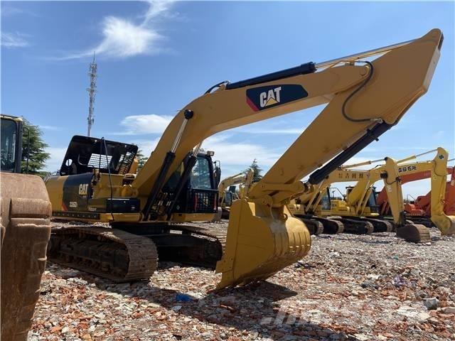 CAT 326D Kāpurķēžu ekskavatori