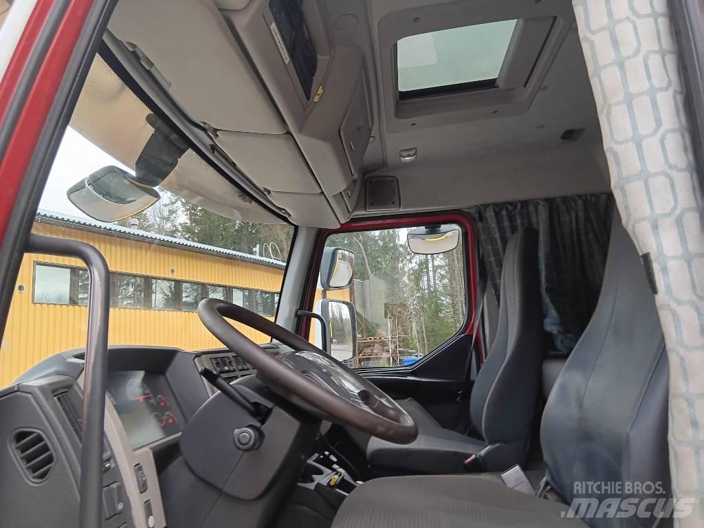 Volvo FLL42 Evakuators ar manipulatoru