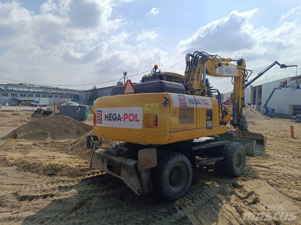 Komatsu PW180-7E0 Ekskavatori uz riteņiem