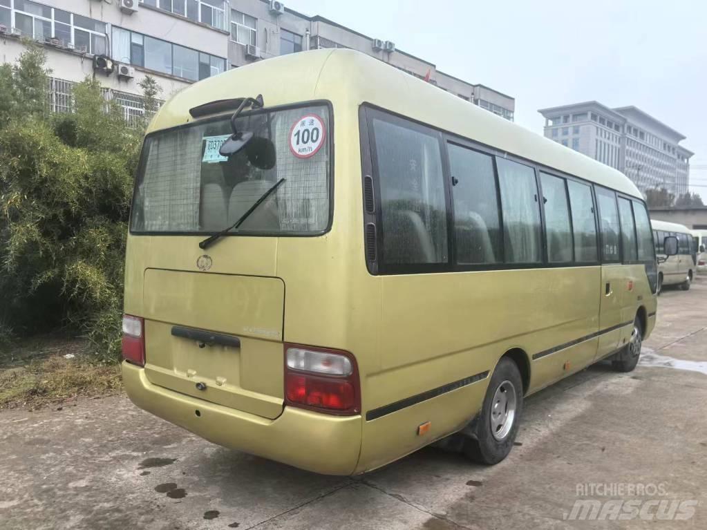 Toyota Coaster Starppilsētu autobusi