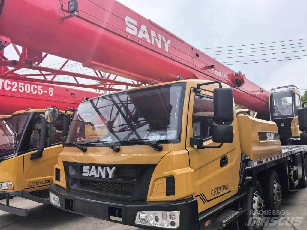 Sany STC500E Visurgājēji celtņi