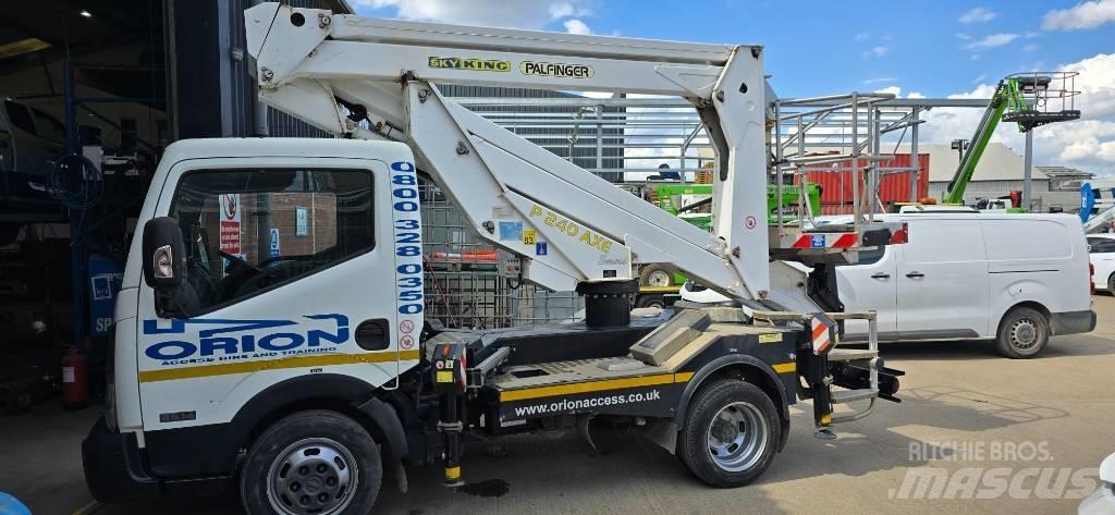 Palfinger P 240 AXE Pacēlāji uz automašīnas bāzes