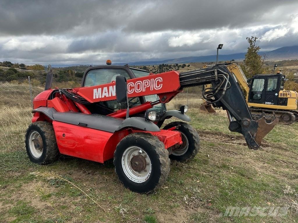 Manitou MT 523 Teleskopiskie manipulatori