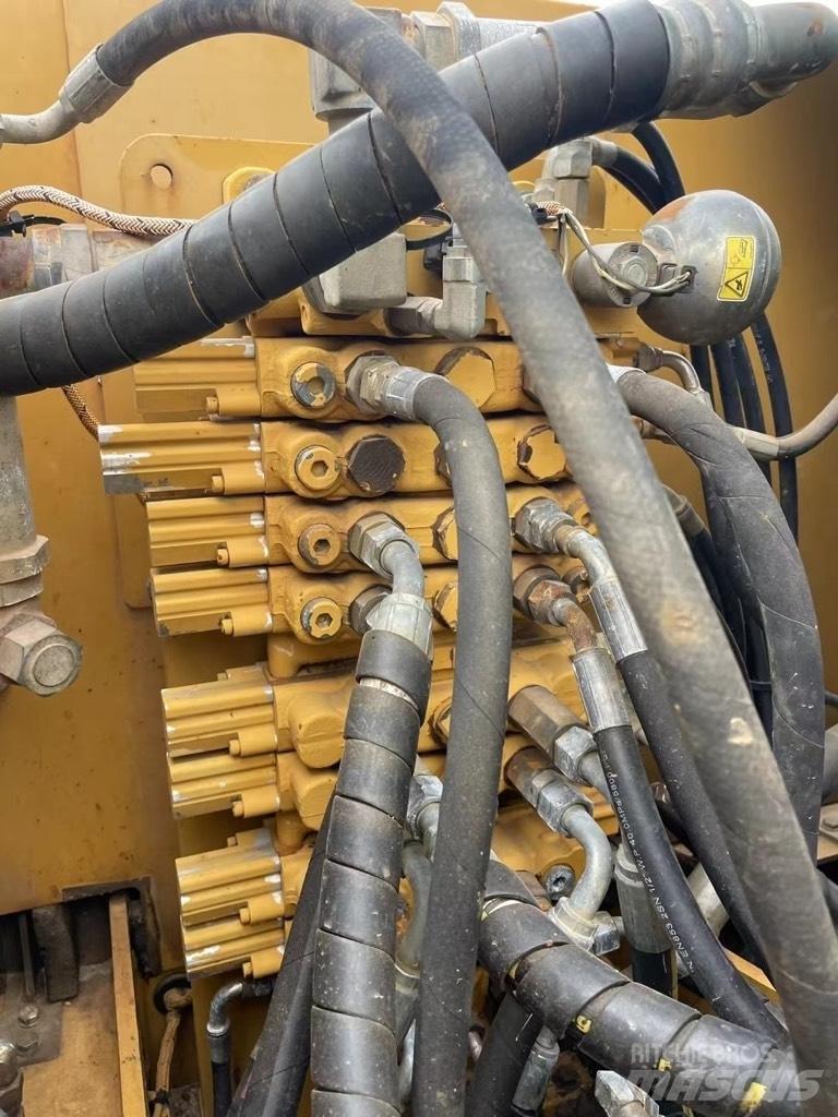 CAT 307 D Kāpurķēžu ekskavatori