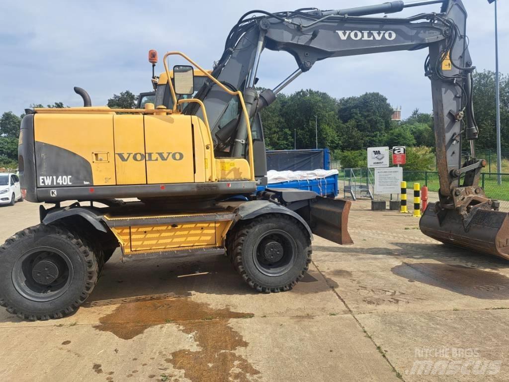 Volvo EW 140 C Ekskavatori uz riteņiem