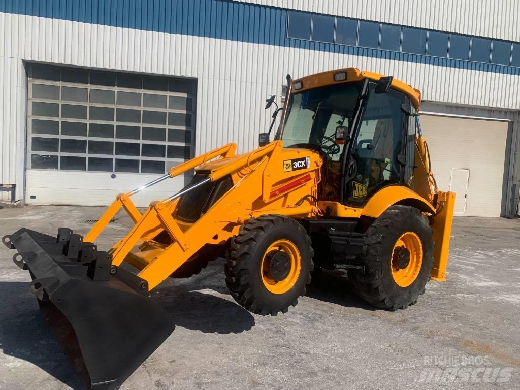 JCB 3 CX Ekskavatori uz riteņiem
