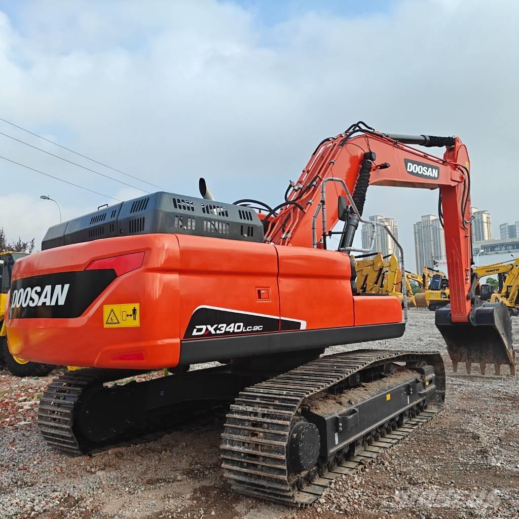 Doosan DX 340 LC-9C Kāpurķēžu ekskavatori