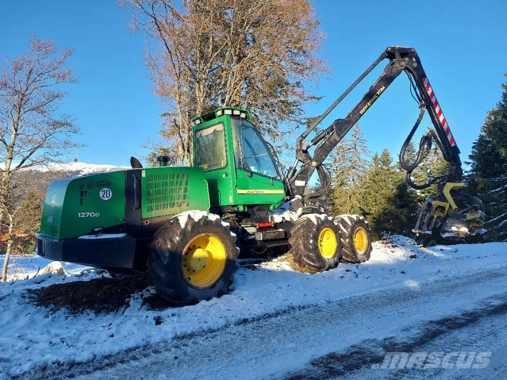 John Deere 1270 D Harvesteri