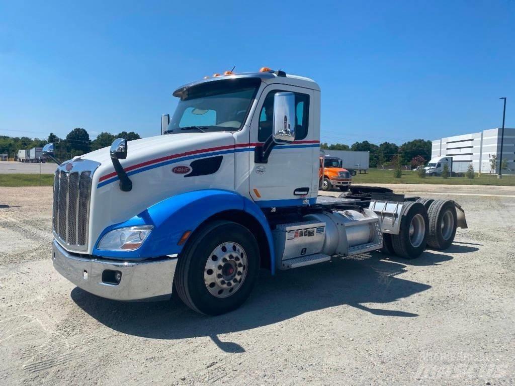 Peterbilt 579 Vilcēji