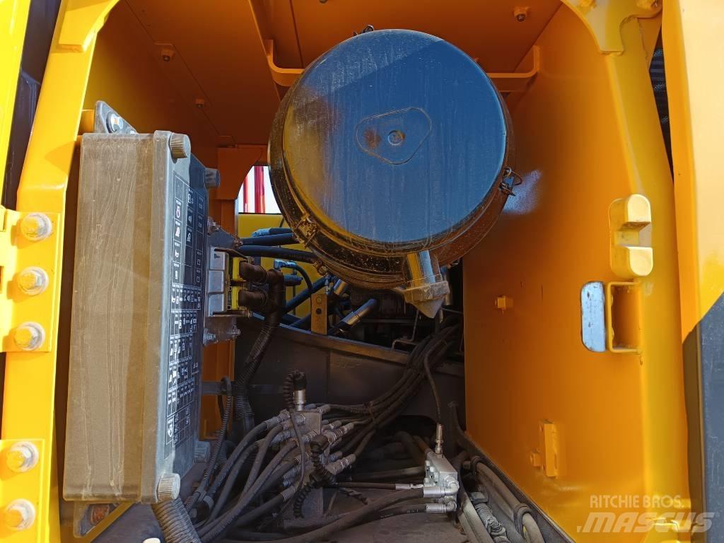 Volvo EC 250 Kāpurķēžu ekskavatori