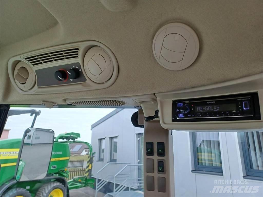 John Deere 5058E Traktori