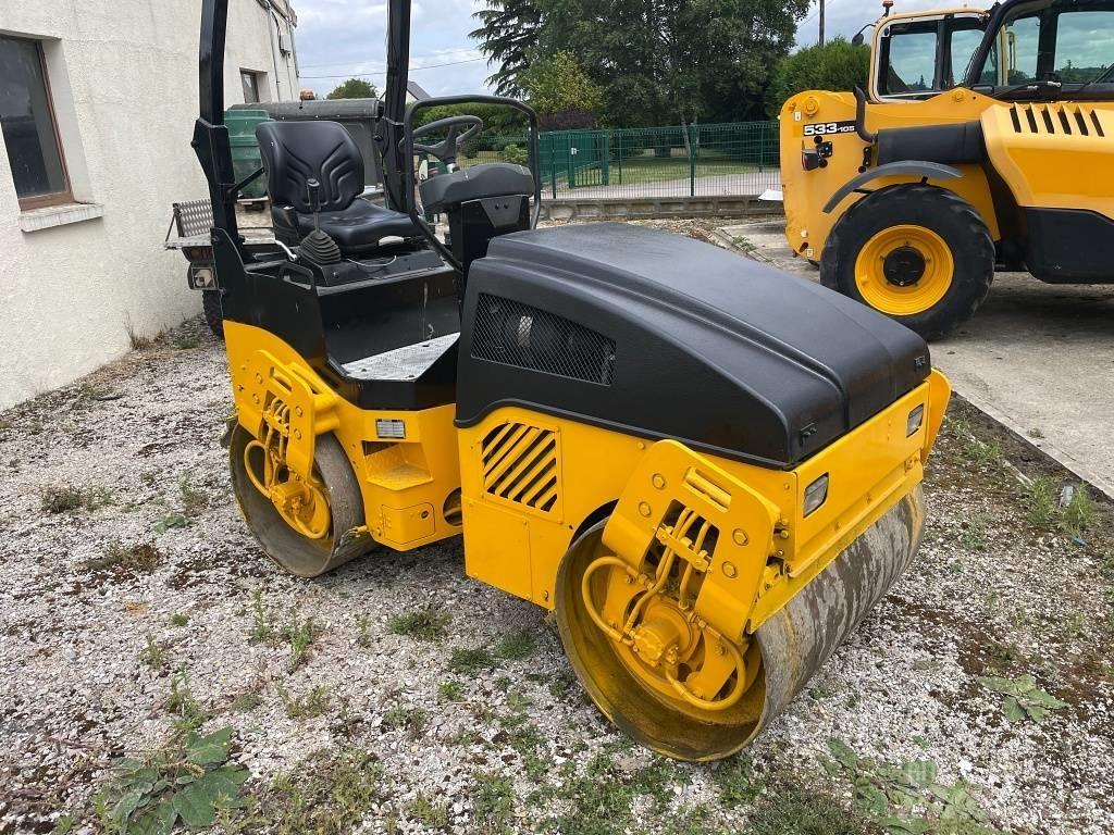 Bomag BW 120 AD-4 Divvalču grunts veltņi