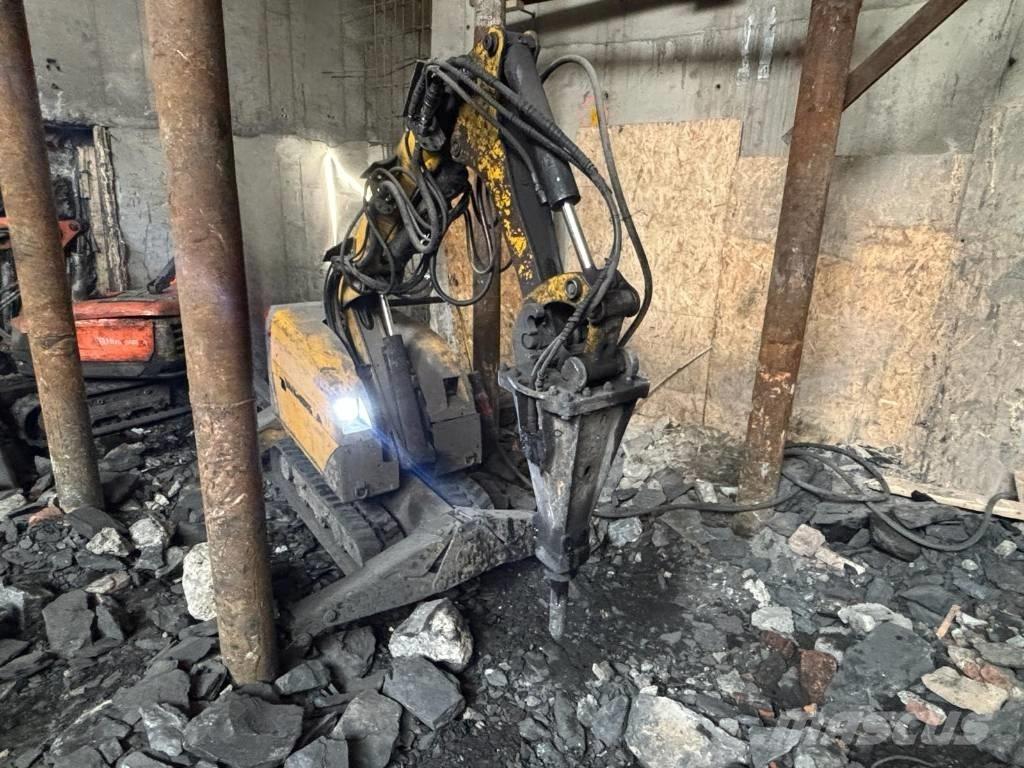 Brokk 180 Demontāžas ekskavators