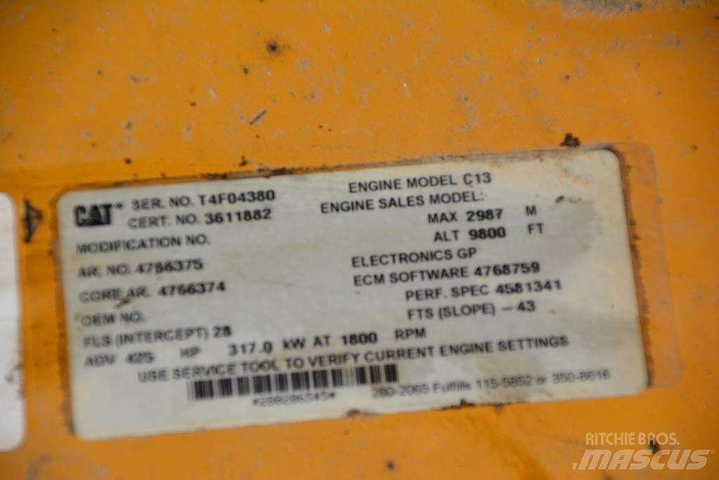 CAT 352 F L Kāpurķēžu ekskavatori