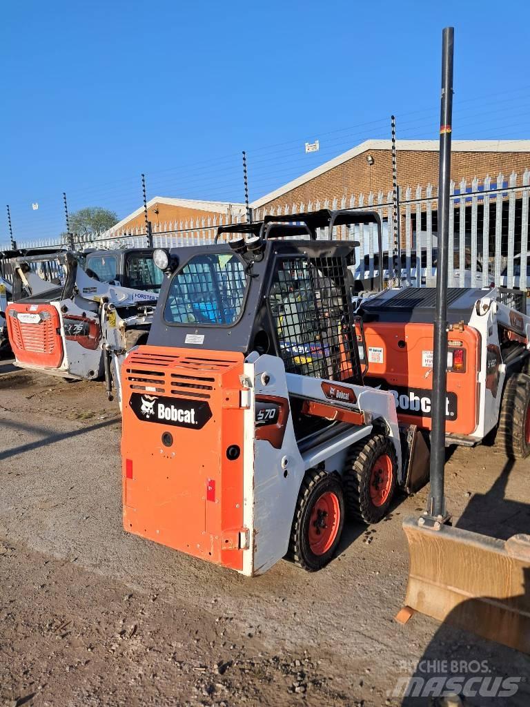 Bobcat S 70 Lietoti riteņu kompaktiekrāvēji