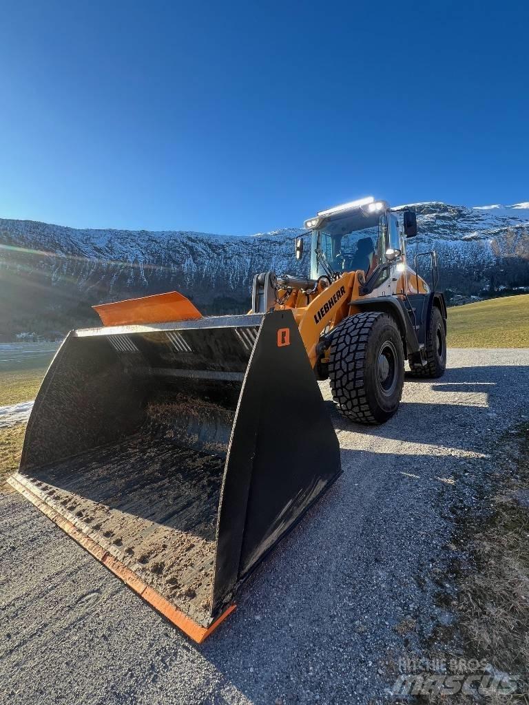 Liebherr L 538 Iekrāvēji uz riteņiem