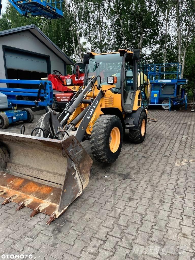 Volvo L 25 F Iekrāvēji uz riteņiem
