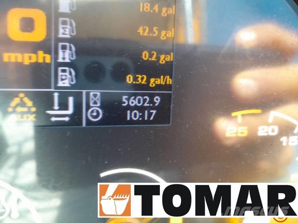 JCB 540-140 Teleskopiskie manipulatori