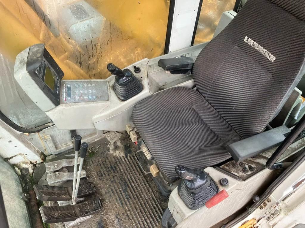 Liebherr 924 Kāpurķēžu ekskavatori