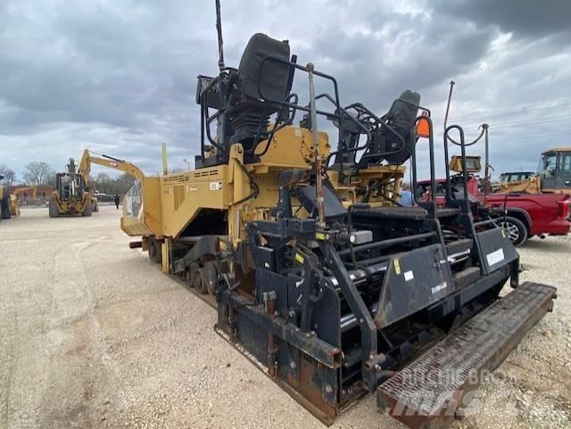 CAT AP1055E Asfalta klājēji