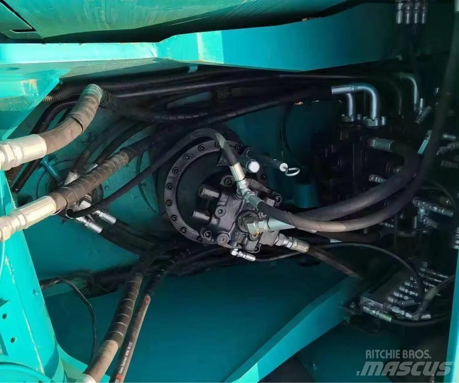 Kobelco SK 250 Kāpurķēžu ekskavatori