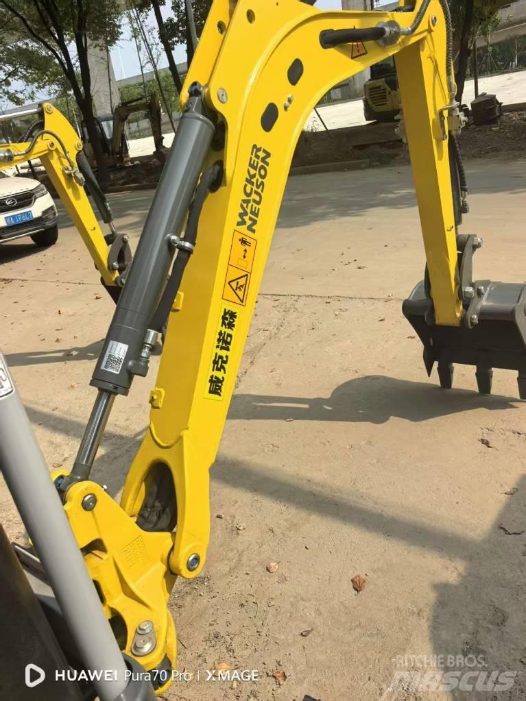 Wacker Neuson EZ 20 Kāpurķēžu ekskavatori