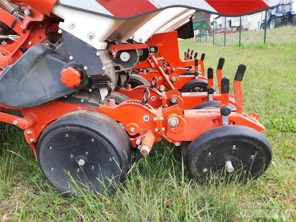Kuhn Maxima 3RT Precīzās izsējas sējmašīnas 