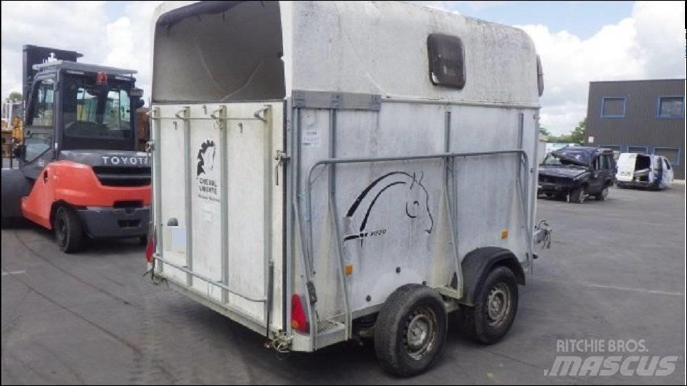 Cheval LIBER 4000 Citas piekabes
