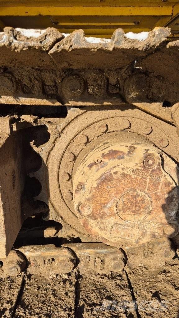 New Holland E 175 B Kāpurķēžu ekskavatori