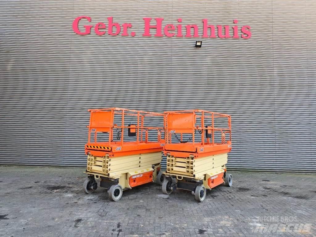 JLG 3246 ES Šķerveida pacēlāji