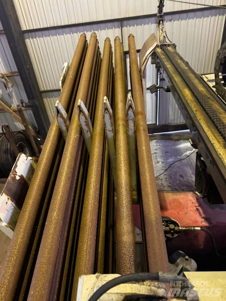 Comacchio MC 900 P Akas urbšanas iekārtas