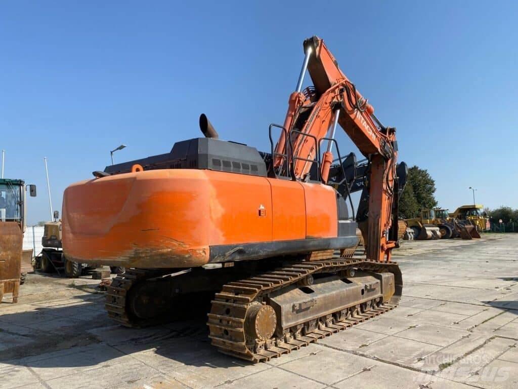 Hitachi ZX350LC-6 Kāpurķēžu ekskavatori