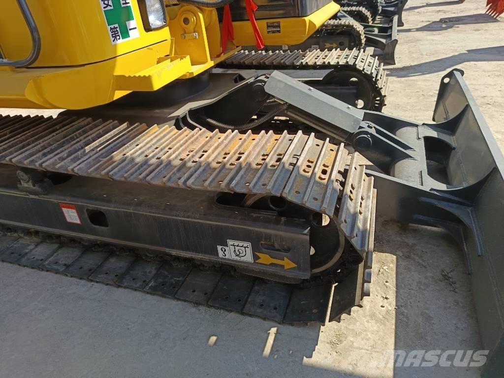 Komatsu PC 70-8 Kāpurķēžu ekskavatori