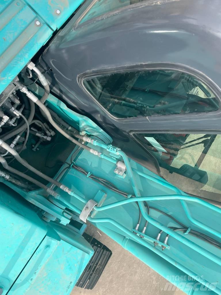 Kobelco SK 130 Kāpurķēžu ekskavatori