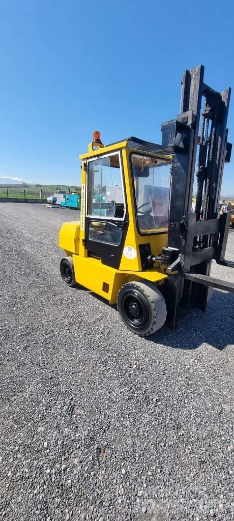 Hyster H 4.00 Tehnika ar dīzeļa dzinēju