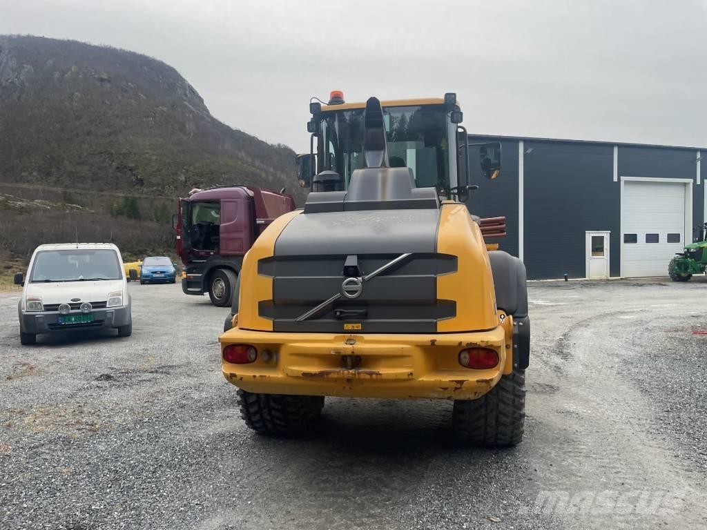 Volvo L 45 H Iekrāvēji uz riteņiem