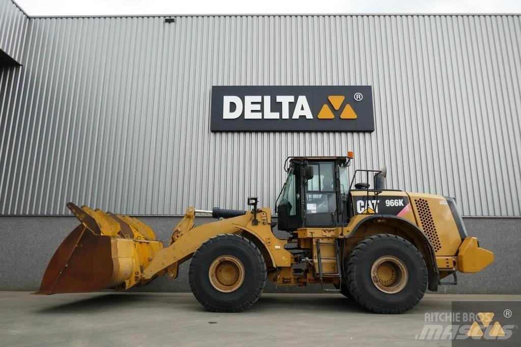 CAT 966K Iekrāvēji uz riteņiem