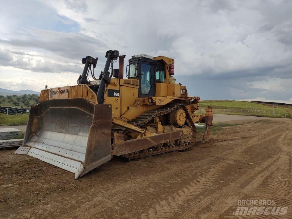 CAT D 9 R Kāpurķēžu buldozeri