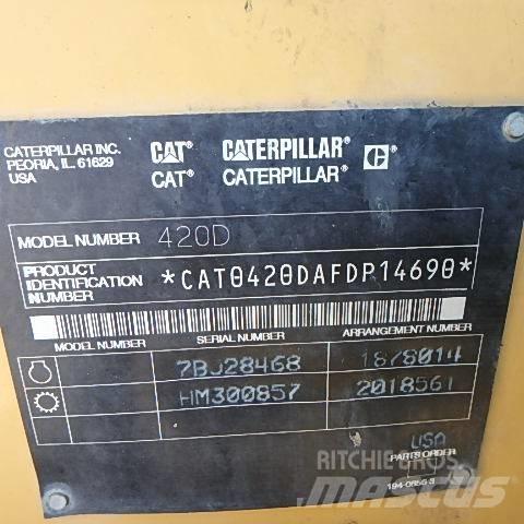 CAT 420 D Ekskavatori-iekrāvēji